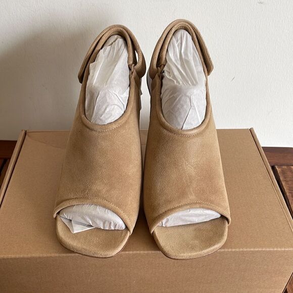 Vince Quest Suede Slingback Graceful Sandal Dune Women Size 9 MSRP$350 - Picture 4 of 13